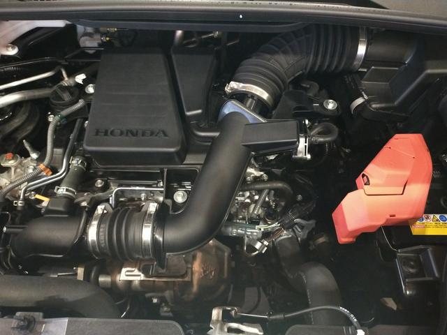 ステップワゴン スパーダプレミアムライン　Ｂｌｕｅｔｏｏｔｈ－ＤＶＤ対応純正フルセグナビ／マルチビューカメラ／ＥＴＣ／ブラインドスポットインフォ／両側電動スライドドア／オットマン付セカンドシート／前後ドライブレコーダー／夏冬タイヤセット（25枚目）