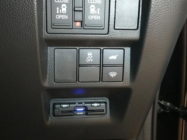 ステップワゴン スパーダプレミアムライン　Ｂｌｕｅｔｏｏｔｈ－ＤＶＤ対応純正フルセグナビ／マルチビューカメラ／ＥＴＣ／ブラインドスポットインフォ／両側電動スライドドア／オットマン付セカンドシート／前後ドライブレコーダー／夏冬タイヤセット（52枚目）