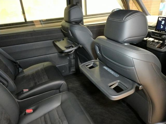 ステップワゴン スパーダプレミアムライン　Ｂｌｕｅｔｏｏｔｈ－ＤＶＤ対応純正フルセグナビ／マルチビューカメラ／ＥＴＣ／ブラインドスポットインフォ／両側電動スライドドア／オットマン付セカンドシート／前後ドライブレコーダー／夏冬タイヤセット（61枚目）