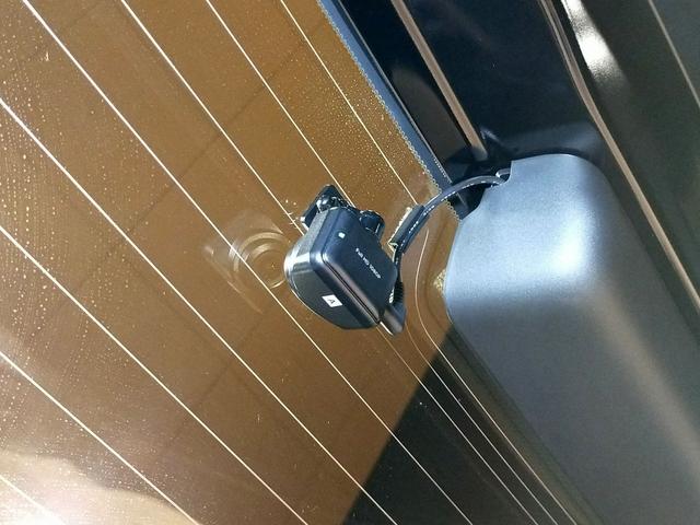 ステップワゴン スパーダプレミアムライン　Ｂｌｕｅｔｏｏｔｈ－ＤＶＤ対応純正フルセグナビ／マルチビューカメラ／ＥＴＣ／ブラインドスポットインフォ／両側電動スライドドア／オットマン付セカンドシート／前後ドライブレコーダー／夏冬タイヤセット（64枚目）