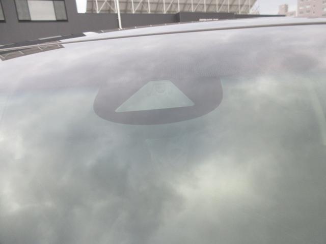 フィット １３Ｇ・Ｆパッケージコンフォートエディション　Ｂｌｕｅｔｏｏｔｈ－ＤＶＤ対応フルセグナビ／３モードバックカメラ／ＥＴＣ／ホンダセンシング／ＬＥＤヘッドライト／ステアリングリモコン／リモコンエンジンスターター／夏冬タイヤセット（10枚目）