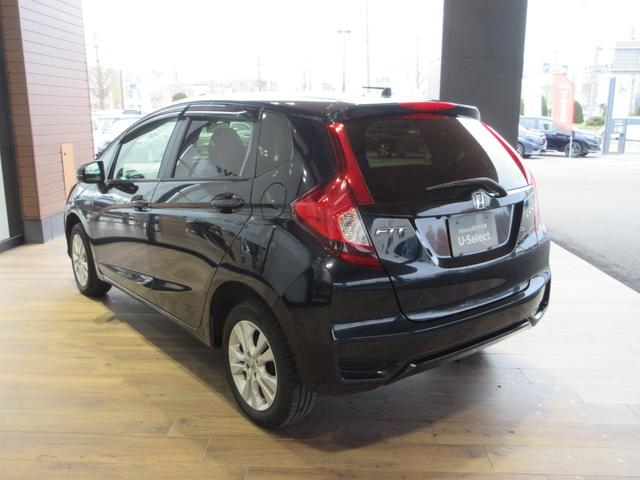 フィット １３Ｇ・Ｆパッケージコンフォートエディション　Ｂｌｕｅｔｏｏｔｈ－ＤＶＤ対応フルセグナビ／３モードバックカメラ／ＥＴＣ／ホンダセンシング／ＬＥＤヘッドライト／ステアリングリモコン／リモコンエンジンスターター／夏冬タイヤセット（20枚目）