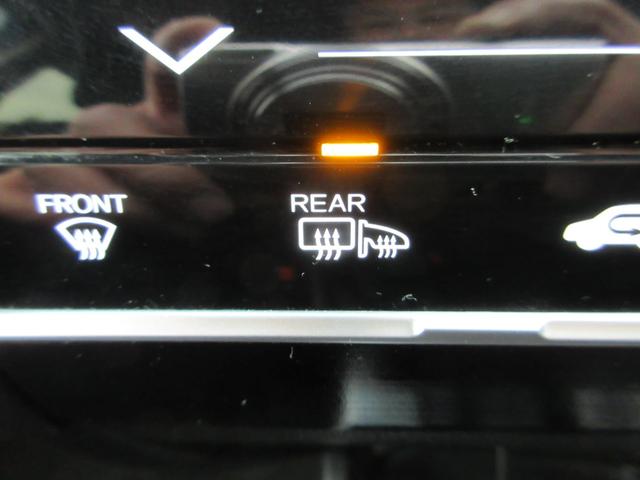 フィット １３Ｇ・Ｆパッケージコンフォートエディション　Ｂｌｕｅｔｏｏｔｈ－ＤＶＤ対応フルセグナビ／３モードバックカメラ／ＥＴＣ／ホンダセンシング／ＬＥＤヘッドライト／ステアリングリモコン／リモコンエンジンスターター／夏冬タイヤセット（47枚目）