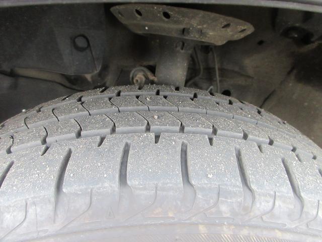 フィット １３Ｇ・Ｆパッケージコンフォートエディション　Ｂｌｕｅｔｏｏｔｈ－ＤＶＤ対応フルセグナビ／３モードバックカメラ／ＥＴＣ／ホンダセンシング／ＬＥＤヘッドライト／ステアリングリモコン／リモコンエンジンスターター／夏冬タイヤセット（71枚目）