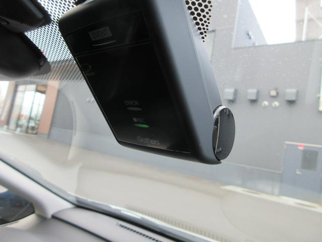 フリード＋ハイブリッド ハイブリッドＧ・ホンダセンシング　Ｂｌｕｅｔｏｏｔｈ対応純正ナビ／３モードバックカメラ／ＥＴＣ／ホンダセンシング／ＬＥＤヘッドライト／ステアリングリモコン／フロントドライブレコーダー／夏冬タイヤセット（10枚目）