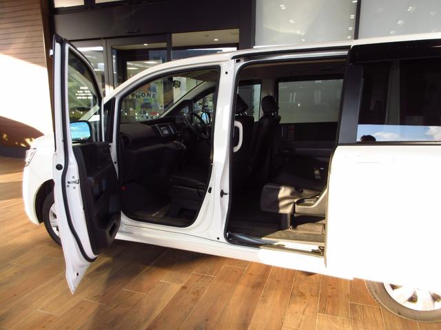 ステップワゴン ＧＬパッケージ　Ｂｌｕｅｔｏｏｔｈ対応ワンセグディスプレイオーディオ／両側電動スライドドア／リヤクーラー／フロントガラスヒーター／夏冬タイヤセット（20枚目）