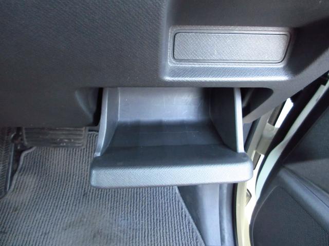 ステップワゴン ＧＬパッケージ　Ｂｌｕｅｔｏｏｔｈ対応ワンセグディスプレイオーディオ／両側電動スライドドア／リヤクーラー／フロントガラスヒーター／夏冬タイヤセット（52枚目）