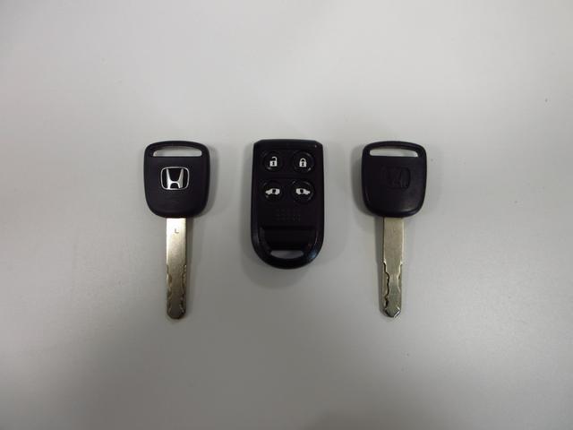 ステップワゴン ＧＬパッケージ　Ｂｌｕｅｔｏｏｔｈ対応ワンセグディスプレイオーディオ／両側電動スライドドア／リヤクーラー／フロントガラスヒーター／夏冬タイヤセット（78枚目）