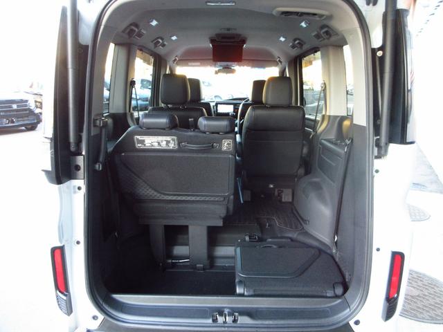 ステップワゴンスパーダ スパーダ・クールスピリットホンダセンシングブラスタ　Ｂｌｕｅｔｏｏｔｈ－ＤＶＤ対応フルセグナビ／３モードバックカメラ／ＥＴＣ／ＬＥＤヘッドライト／両側電動スライドドア／フロントドライブレコーダー／リモコンエンジンスターター／夏冬タイヤセット（13枚目）