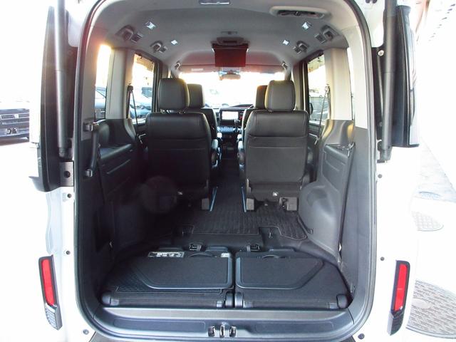 ステップワゴンスパーダ スパーダ・クールスピリットホンダセンシングブラスタ　Ｂｌｕｅｔｏｏｔｈ－ＤＶＤ対応フルセグナビ／３モードバックカメラ／ＥＴＣ／ＬＥＤヘッドライト／両側電動スライドドア／フロントドライブレコーダー／リモコンエンジンスターター／夏冬タイヤセット（14枚目）