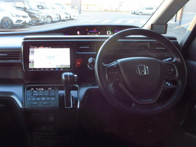 ステップワゴンスパーダ スパーダ・クールスピリットホンダセンシングブラスタ　Ｂｌｕｅｔｏｏｔｈ－ＤＶＤ対応フルセグナビ／３モードバックカメラ／ＥＴＣ／ＬＥＤヘッドライト／両側電動スライドドア／フロントドライブレコーダー／リモコンエンジンスターター／夏冬タイヤセット（15枚目）