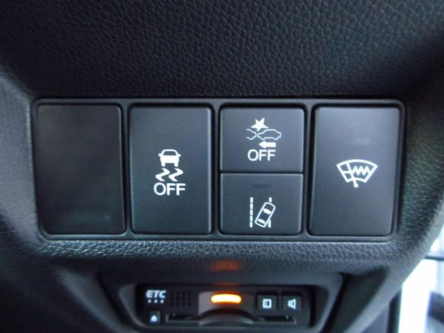 ステップワゴンスパーダ スパーダ・クールスピリットホンダセンシングブラスタ　Ｂｌｕｅｔｏｏｔｈ－ＤＶＤ対応フルセグナビ／３モードバックカメラ／ＥＴＣ／ＬＥＤヘッドライト／両側電動スライドドア／フロントドライブレコーダー／リモコンエンジンスターター／夏冬タイヤセット（34枚目）