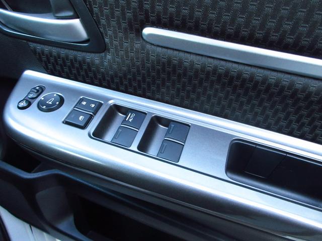 ステップワゴンスパーダ スパーダ・クールスピリットホンダセンシングブラスタ　Ｂｌｕｅｔｏｏｔｈ－ＤＶＤ対応フルセグナビ／３モードバックカメラ／ＥＴＣ／ＬＥＤヘッドライト／両側電動スライドドア／フロントドライブレコーダー／リモコンエンジンスターター／夏冬タイヤセット（36枚目）