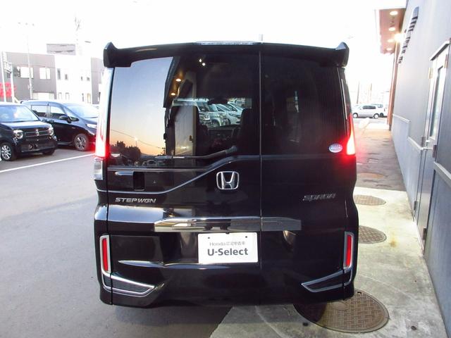 ステップワゴンスパーダ スパーダ・クールスピリットホンダセンシング　Ｂｌｕｅｔｏｏｔｈ－ＤＶＤ対応フルセグナビ／３モードバックカメラ／ＥＴＣ２．０／ホンダセンシング／ＬＥＤヘッドライト／両側電動スライドドア／前後ドライブレコーダー／リモコンエンジンスターター（4枚目）