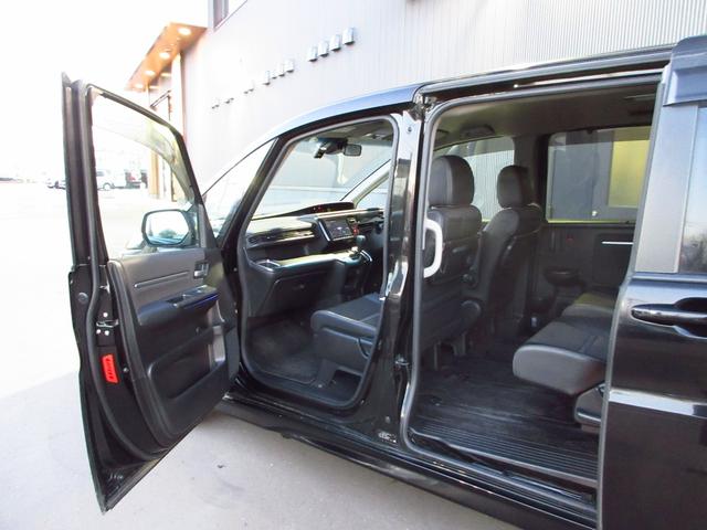 ステップワゴンスパーダ スパーダ・クールスピリットホンダセンシング　Ｂｌｕｅｔｏｏｔｈ－ＤＶＤ対応フルセグナビ／３モードバックカメラ／ＥＴＣ２．０／ホンダセンシング／ＬＥＤヘッドライト／両側電動スライドドア／前後ドライブレコーダー／リモコンエンジンスターター（6枚目）