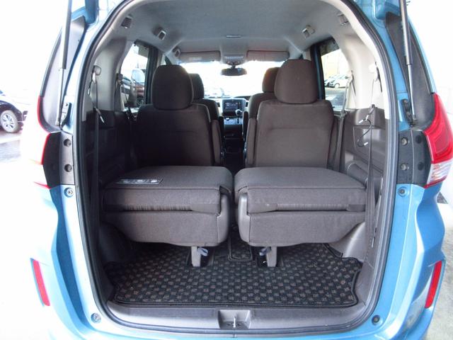 フリード Ｇ　純正ワンセグディスプレイオーディオ／３モードバックカメラ／ＥＴＣ／助手席側電動スライドドア／ステアリングリモコン／夏冬タイヤセット（19枚目）