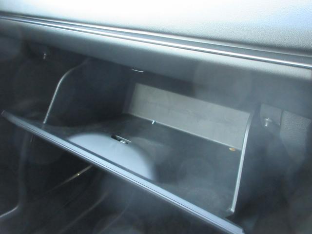 ヴェゼル e:HEVZ Bluetooth対応ホンダコネクトナビ/マルチビューカメラ/ETC2.0/ホンダセンシング/LEDヘッドライト/ステアリングリモコン/前後ドライブレコーダー/夏冬タイヤセット(50枚目)