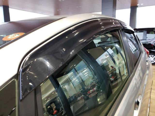 フィット １３Ｇ・Ｆ　純正ＣＤチューナー／ドアミラーヒーター／オートリトラミラー／リモコンエンジンスターター／夏冬タイヤセット／ワンオーナー／プッシュスタートスイッチ＋スマートキー／エコモードボタン（58枚目）