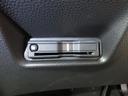 フィット ｅ：ＨＥＶホーム　社有車アップ／純正ナビ／バックカメラ／ＥＴＣ車載器／ドラレコ／Ｂｌｕｅｔｏｏｔｈ接続／ＣＤ・ＤＶＤ再生／ＵＳＢ接続／ＬＥＤヘッドライト／フルセグＴＶ／バックカメラ（7枚目）