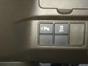 ■車両に設置されたセンサーが障害物を検知し、音や表示でお知らせ。駐車時や狭い場所での運転をサポートし、接触事故のリスクを軽減します。