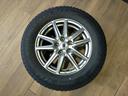 ■夏冬タイヤが付いているので、購入後の出費を抑えつつ、安心快適なカーライフをサポートします。