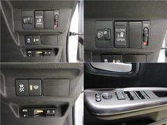 ■片側電動スライドドア■運転席脇のスイッチを押すだけで、片側のドアを開閉することが出来ます！ 7