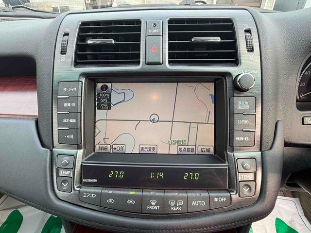 TOYOTA CROWN ROYAL SALOON I-FOUR NAVI PACKAGE