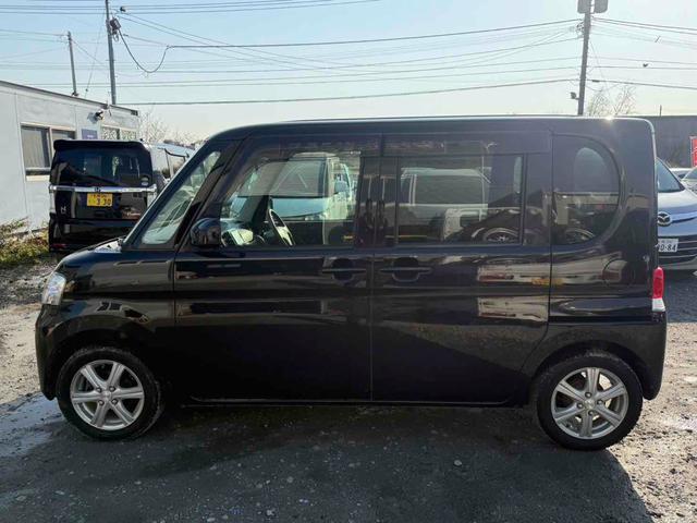 タント Ｘ　４ＷＤ　スライドドア　ナビ　ＴＶ　スマートキー　ベンチシート　ＡＴ　盗難防止システム　ＡＢＳ　アルミホイール　衝突安全ボディ　エアコン　パワーステアリング　パワーウィンドウ（14枚目）