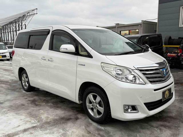 アルファードハイブリッド Ｇ　４ＷＤ　バックカメラ　ナビ　ＴＶ　クリアランスソナー　オートクルーズコントロール　両側電動スライドドア　ＨＩＤ　スマートキー　電動格納ミラー　３列シート　パワーシート　ＣＶＴ　アルミホイール（15枚目）