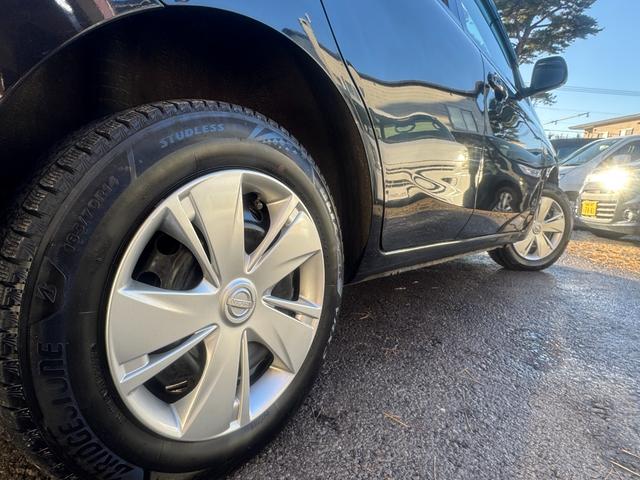 マーチ X FOUR Vセレクション 4WD ワンオーナー ナビ フルセグ ドラレコ エンジンスターター プッシュスタート スペアキー バックカメラ ETC 夏冬タイヤ有(12枚目)