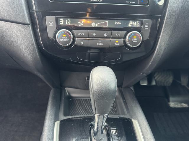 エクストレイル 20X ワンオーナー 全方位カメラ 全席ヒートシーター ドラレコ ステアリングスイッチ オートヒーター 電動パワーバックドア ミラーウィンカー スタートボタン LEDヘッド フォグランプ 社外タイヤ(17枚目)