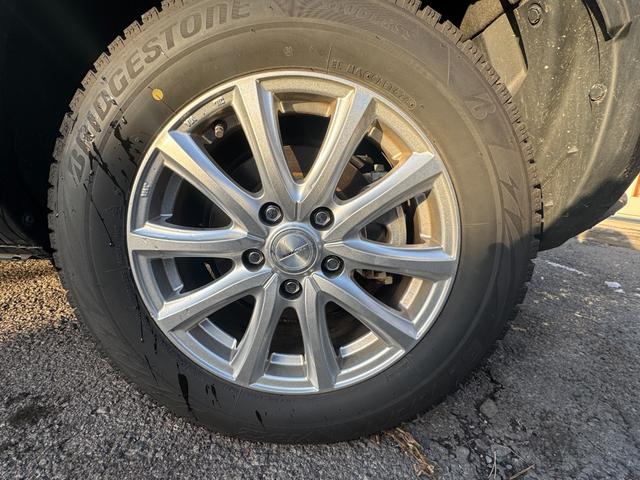 ���A���~�z�C�[���𑕒����Ă��܂������Ԃ��w�������ہA���s���ȓ_������Ǝv���܂����A�������炨�C�y�ɂ����k�������I�ʓr���D�݂̃z�C�[���Ȃǂ���܂����炨�\���t������������