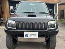 ジムニー ワイルドウインド 4WD リフトアップ ナビ バックカメラ シートヒーター 社外サス ショック 社外ヘッドライト 社外テールレンズ 前後ドラレコ ETC 社外アルミホイール MTタイヤ 冬タイヤ有り 中古車画像_2