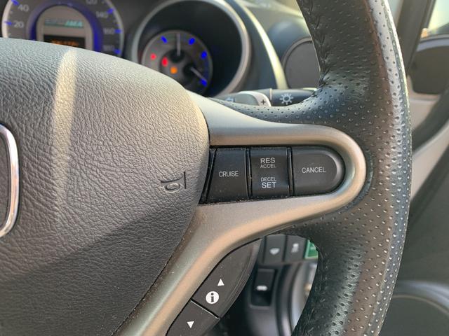 フィットハイブリッド ナビプレミアムセレクション ダブルシートヒーター ETC(18枚目)