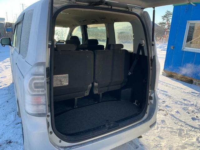 ヴォクシー Ｚ　バックカメラ　ＥＴＣ（11枚目）