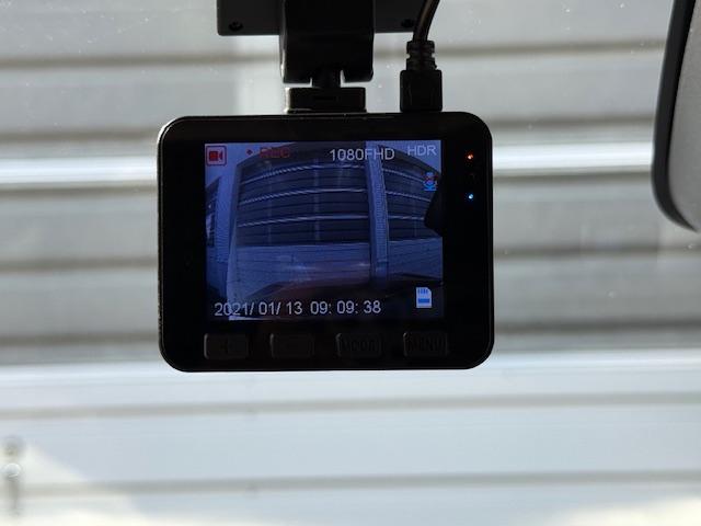 ヴェゼル ｅ：ＨＥＶＸ　当社レンタアップ・純正ナビ・ＨｏｎｄａＣＯＮＮＥＣＴｆｏｒＧａｔｈｅｒｓ＋ナビ装着用スペシャルパッケージ・前席シートヒーター（8枚目）