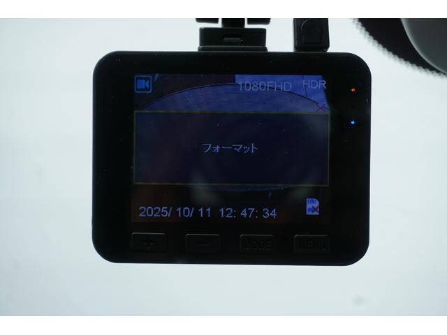 ステップワゴン エアー　当社レンタアップ・純正ナビ・ＨｏｎｄａＣＯＮＮＥＣＴｆｏｒＧａｔｈｅｒｓ＋ナビ装着用スペシャルパッケージ・ＨｏｎｄａＳＥＮＳＩＮＧ・２列目６：４分割ベンチシート・トリプルゾーンコントロール（13枚目）