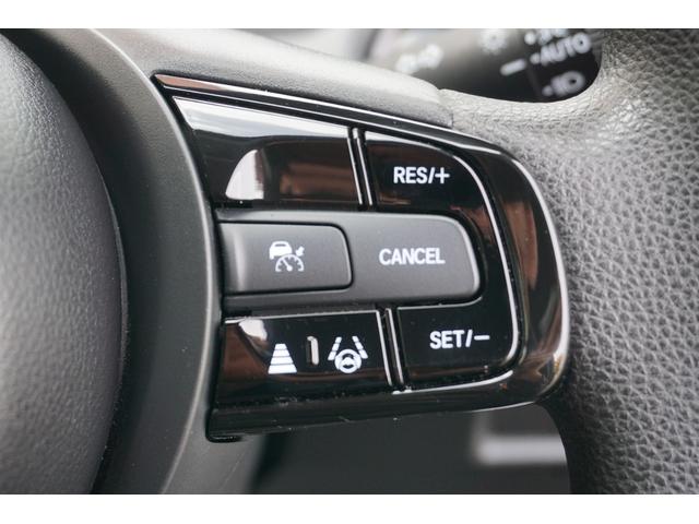 フィット ｅ：ＨＥＶベーシック　レンタアップ・純正ナビ・ＨｏｎｄａＳＥＮＳＩＮＧ・ＬＥＤヘッドライト・ＨｏｎｄａＣＯＮＮＥＣＴｆｏｒＧａｔｈｅｒｓ＋ナビ装着用スペシャルパッケージコンフォートビューパッケージ（10枚目）