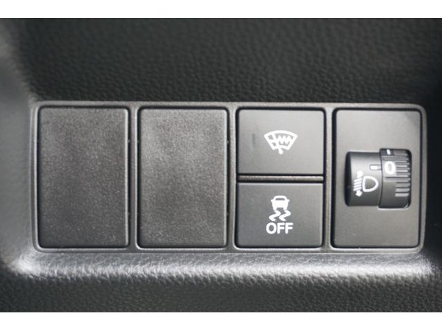 フィット ｅ：ＨＥＶベーシック　レンタアップ・純正ナビ・ＨｏｎｄａＳＥＮＳＩＮＧ・ＬＥＤヘッドライト・ＨｏｎｄａＣＯＮＮＥＣＴｆｏｒＧａｔｈｅｒｓ＋ナビ装着用スペシャルパッケージコンフォートビューパッケージ（19枚目）