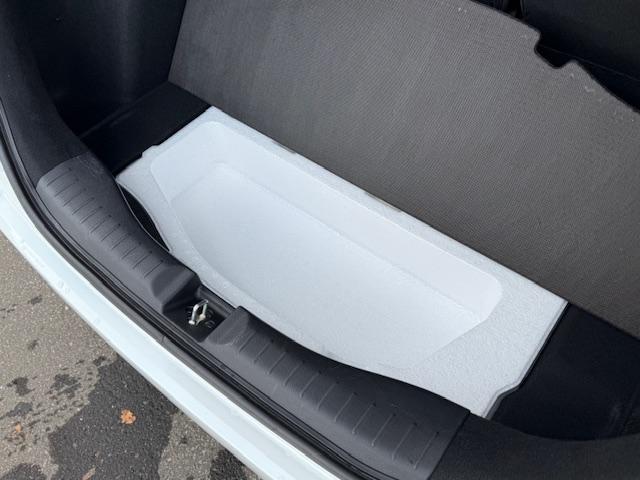 フィット ベーシック レンタカーアップ・純正ナビ・HondaCONNECTforGathers+ナビ装着用スペシャルパッケージ・コンフォートビューパッケージ(40枚目)