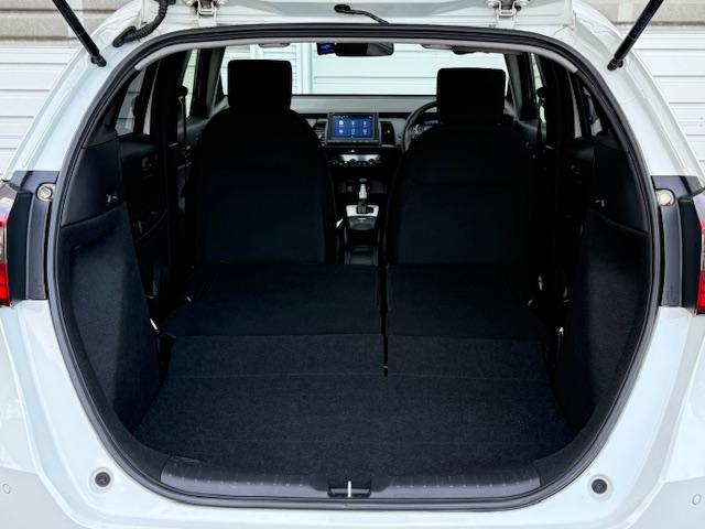 フィット ベーシック レンタカーアップ・純正ナビ・HondaCONNECTforGathers+ナビ装着用スペシャルパッケージ・コンフォートビューパッケージ(41枚目)