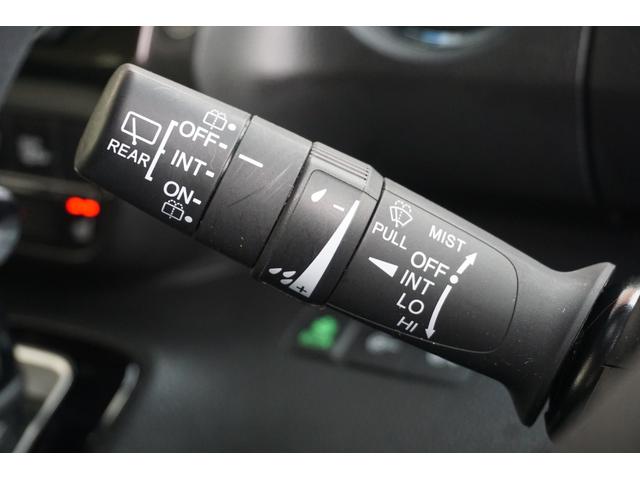 Ｎ－ＢＯＸカスタム Ｇ・Ｌホンダセンシング　ワンオーナー・片側電動スライドドア・純正ナビ（フルセグ）・エンジンスターター・前席シートヒーター・サイドエアバック・プラズマクラスター技術搭載フルオート・エアコンディショナー（12枚目）