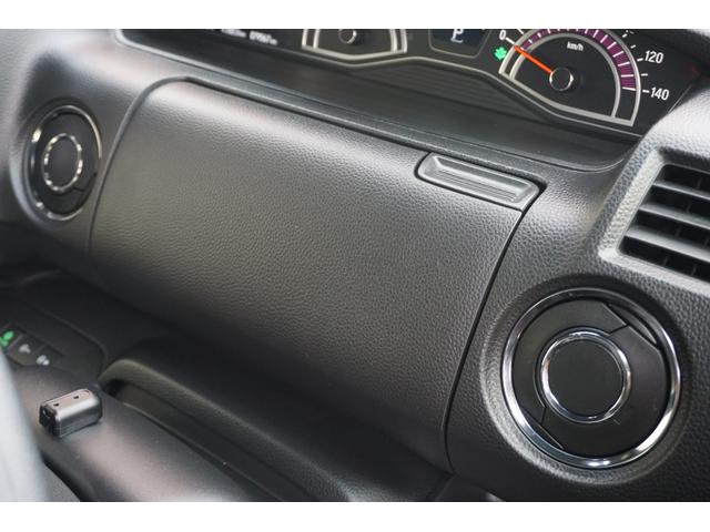 Ｎ－ＢＯＸカスタム Ｇ・Ｌホンダセンシング　ワンオーナー・片側電動スライドドア・純正ナビ（フルセグ）・エンジンスターター・前席シートヒーター・サイドエアバック・プラズマクラスター技術搭載フルオート・エアコンディショナー（19枚目）