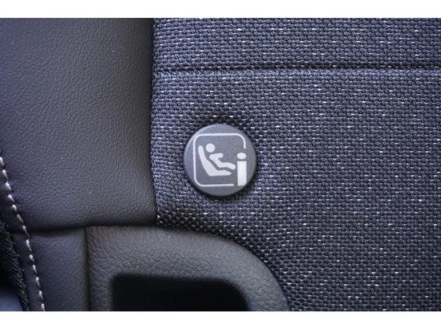 ヴェゼル ｅ：ＨＥＶＺ　デモカーアップ・ＨｏｎｄａＳＥＮＳＩＮＧ・ブラインドスポットインフォメーション・アダプティブドライビングビーム（ＡＤＢ）・ＨｏｎｄａＣＯＮＮＥＣＴディスプレー＋ＥＴＣ２．０車載器＋ワイヤレス充電（48枚目）