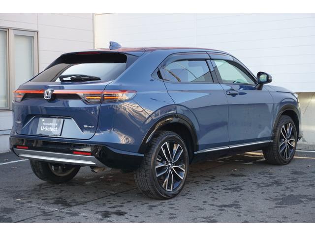 ヴェゼル ｅ：ＨＥＶＺ　デモカーアップ・ＨｏｎｄａＳＥＮＳＩＮＧ・ブラインドスポットインフォメーション・アダプティブドライビングビーム（ＡＤＢ）・ＨｏｎｄａＣＯＮＮＥＣＴディスプレー＋ＥＴＣ２．０車載器＋ワイヤレス充電（63枚目）