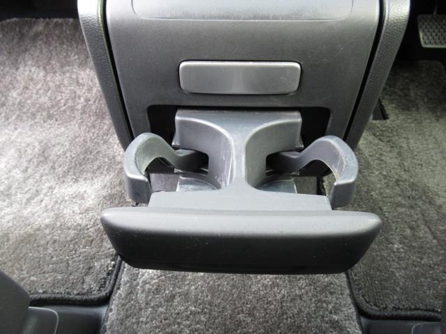 オデッセイ アブソルート・EX HondaSENSING/Hondaインターナビ+リンクアップフリー+ETC車載器/マルチビューカメラシステム+スマートパーキングアシストシステムサイドエアバッグ+サイドカーテンエアバッグ(30枚目)