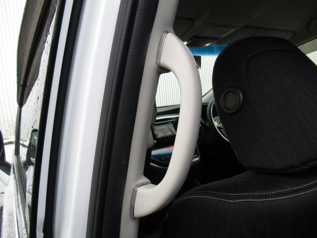 オデッセイ アブソルート・EX HondaSENSING/Hondaインターナビ+リンクアップフリー+ETC車載器/マルチビューカメラシステム+スマートパーキングアシストシステムサイドエアバッグ+サイドカーテンエアバッグ(35枚目)