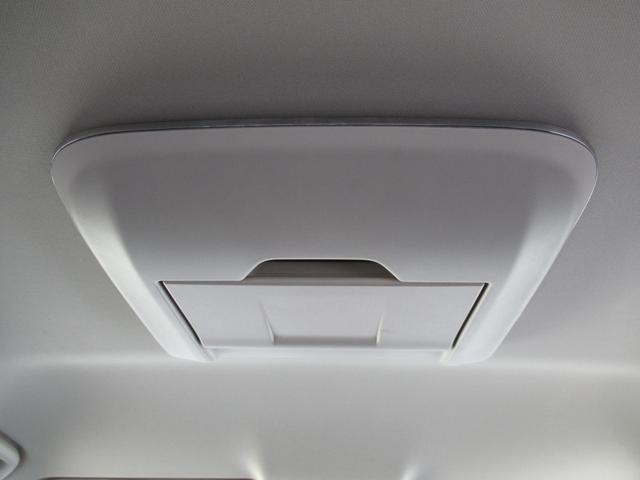 オデッセイ アブソルート・EX HondaSENSING/Hondaインターナビ+リンクアップフリー+ETC車載器/マルチビューカメラシステム+スマートパーキングアシストシステムサイドエアバッグ+サイドカーテンエアバッグ(49枚目)