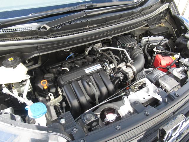 フリードハイブリッド ハイブリッド・Gホンダセンシング i-サイドエアバッグ+サイドカーテンエアバッグ/リア両側パワースライドドア/LEDヘッドライト+アクティブコーナリングライト/センターテーブルオートリトラミラー/Cパッケージ/Sパッケージ(76枚目)