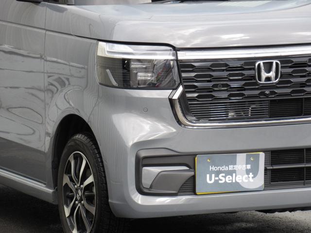 Ｎ－ＢＯＸカスタム コーディネートスタイル　試乗車ＵＰ／運転席＆助手席シートヒーター／コンビニフック付シートバックテーブル（運転席＆助手席）／オートリトラミラー／左右独立式リアセンターアームレスト／グレーステッチ本革巻ステアリングホイール（4枚目）